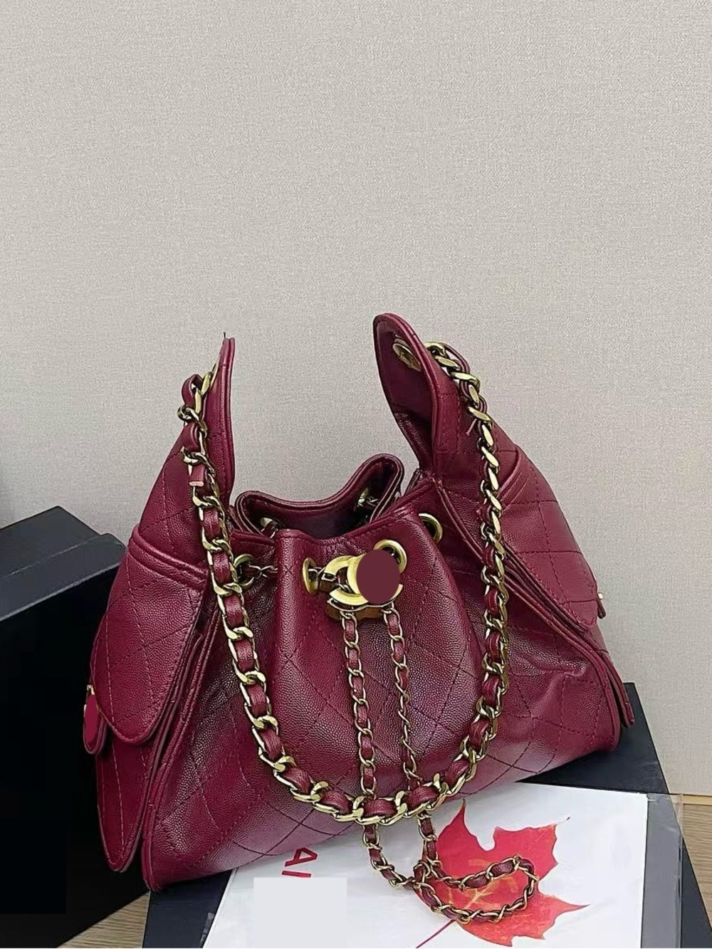 New women’s burgundy fashion shoulder bag